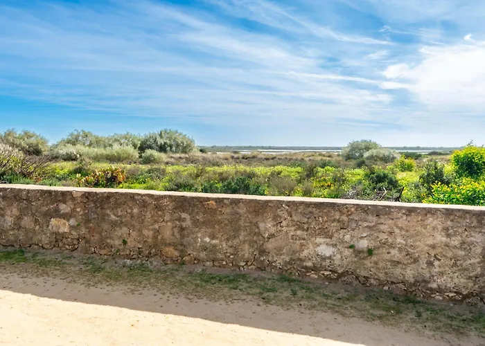 Golden Seaside Villa - Acesso Praia E Piscina Incluido